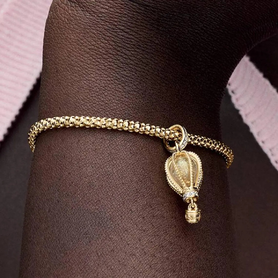Transparent hot air balloon pendant, gold pendant